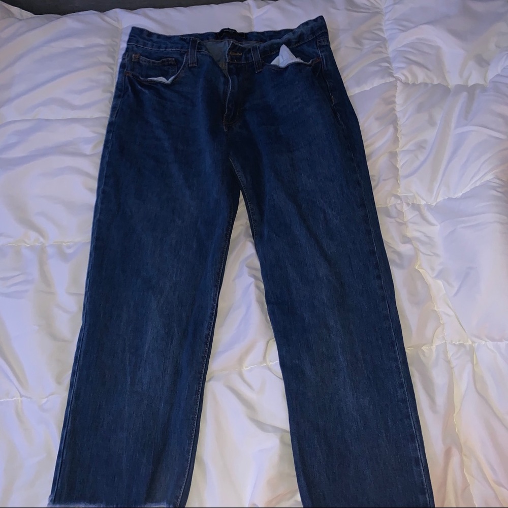 dark wash denim jeans